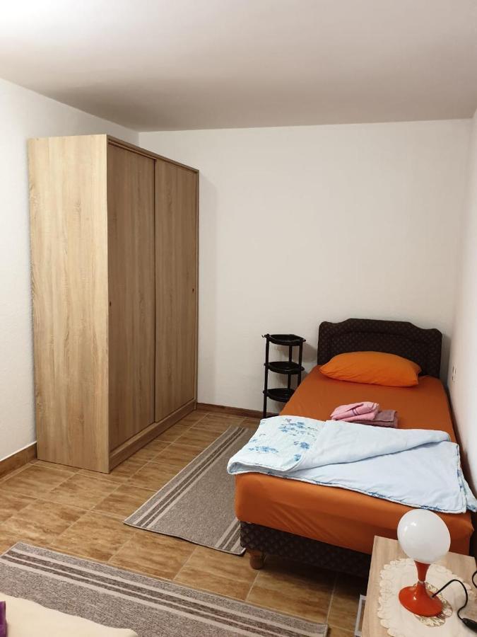 Apartment Jelena Котор Екстериор снимка