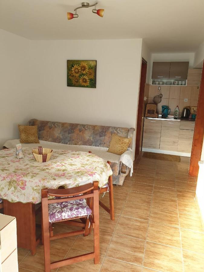 Apartment Jelena Котор Екстериор снимка