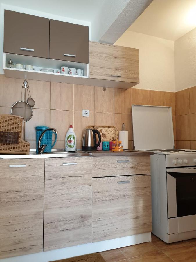 Apartment Jelena Котор Екстериор снимка